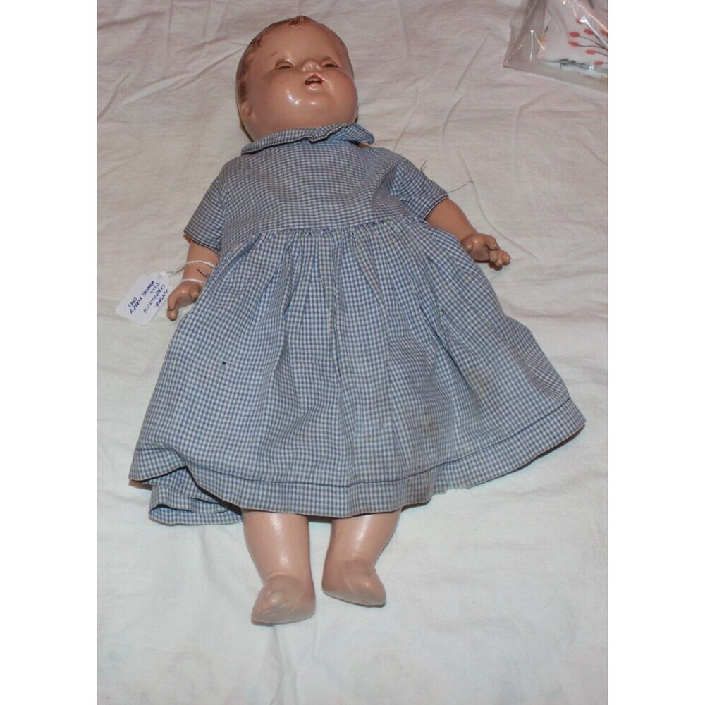 VINTAGE COMPOSITION DOLL-CLOTH BODY-SLEEPY EYES THAT WORK-2 TEETH